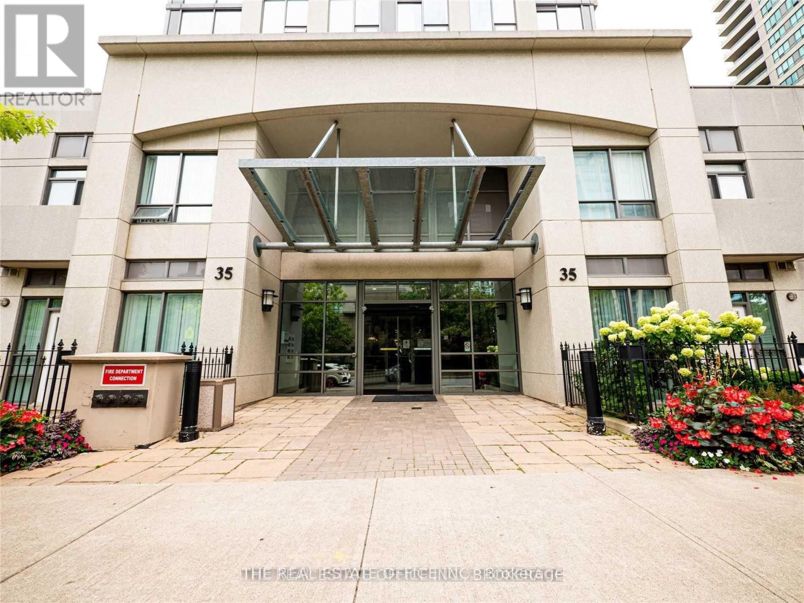 1221 - 35 Hollywood Avenue, Toronto, Ontario  M2N 0A9 - Photo 2 - C12210880