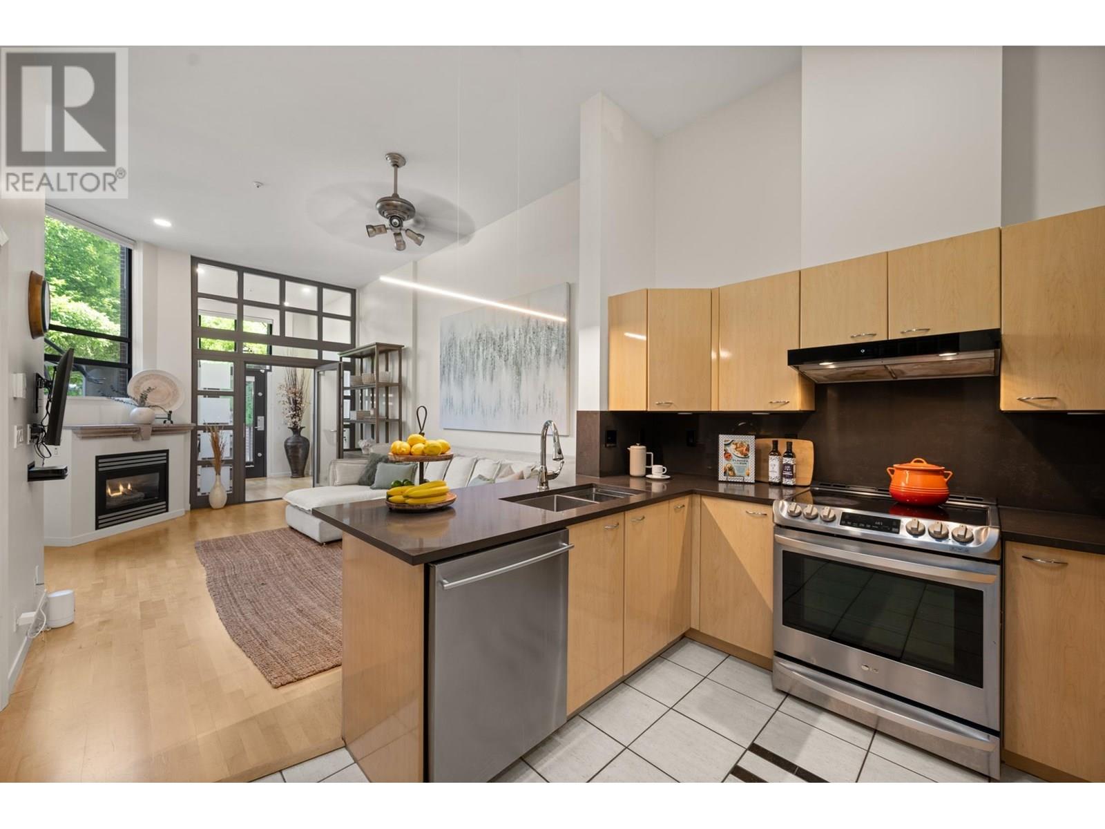103 2228 Marstrand Avenue, Vancouver, British Columbia  V6K 4T1 - Photo 12 - R3013776