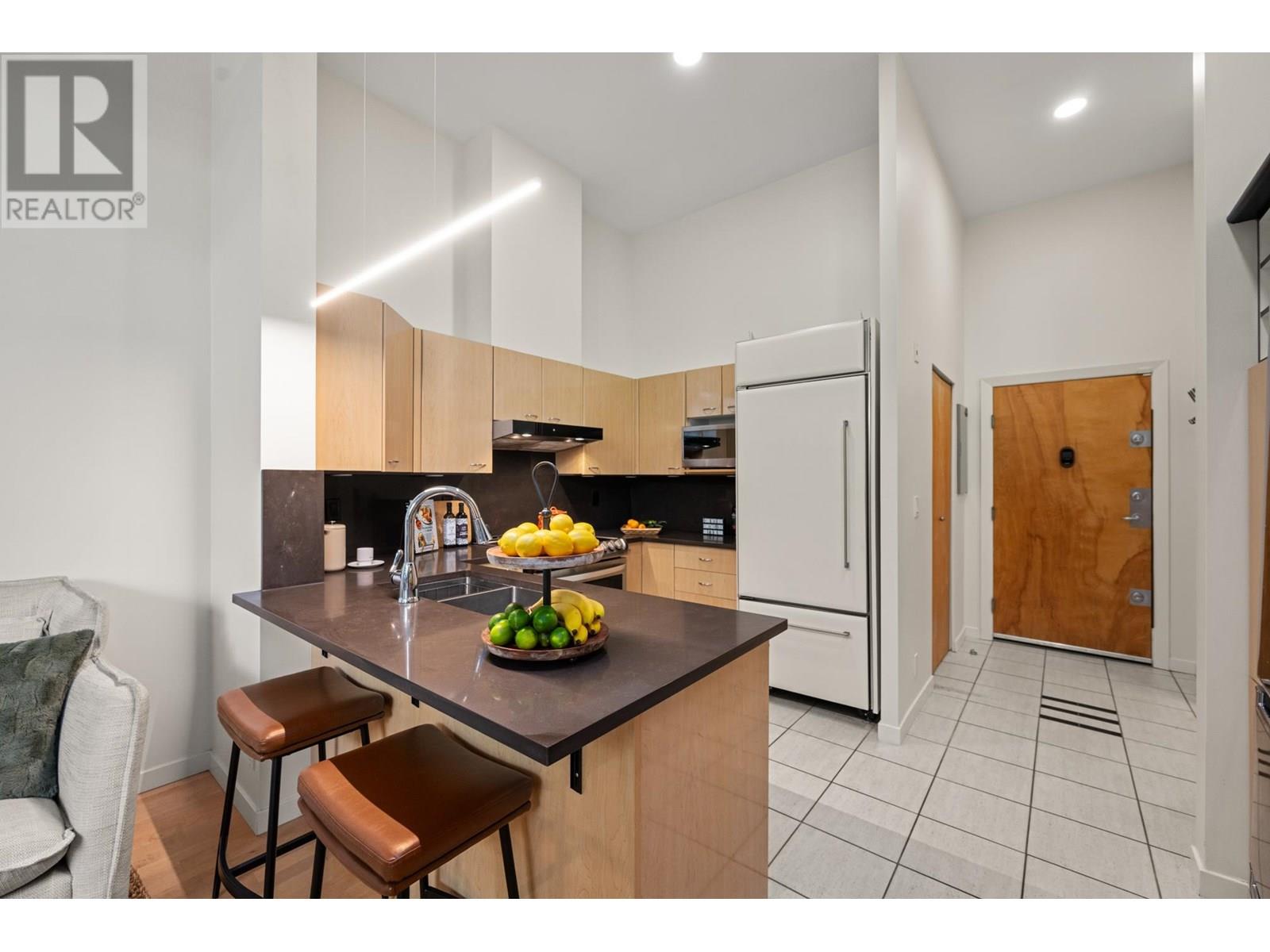 103 2228 Marstrand Avenue, Vancouver, British Columbia  V6K 4T1 - Photo 13 - R3013776