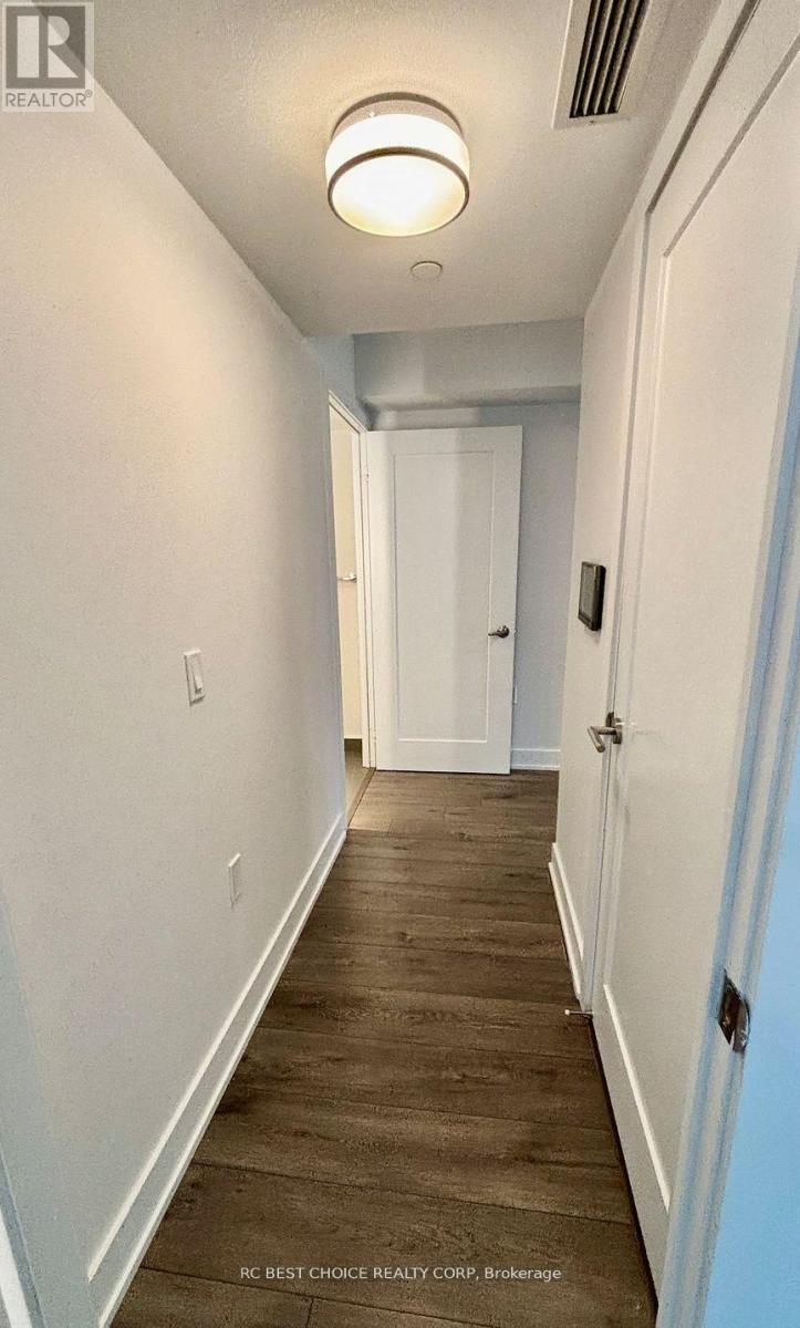 2022 - 585 Bloor Street E, Toronto, Ontario  M4W 0B3 - Photo 15 - C12210900