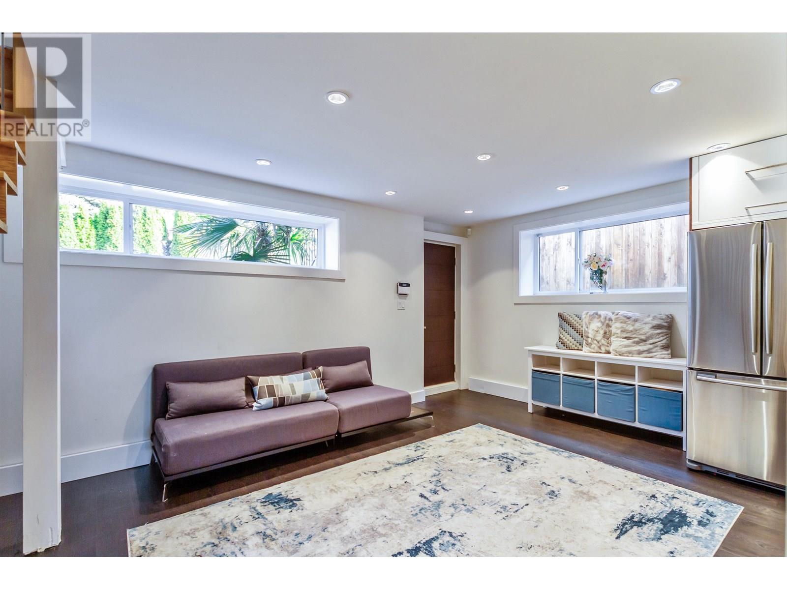 384 E 4th Street, North Vancouver, British Columbia  V7L 1J2 - Photo 14 - R3013807