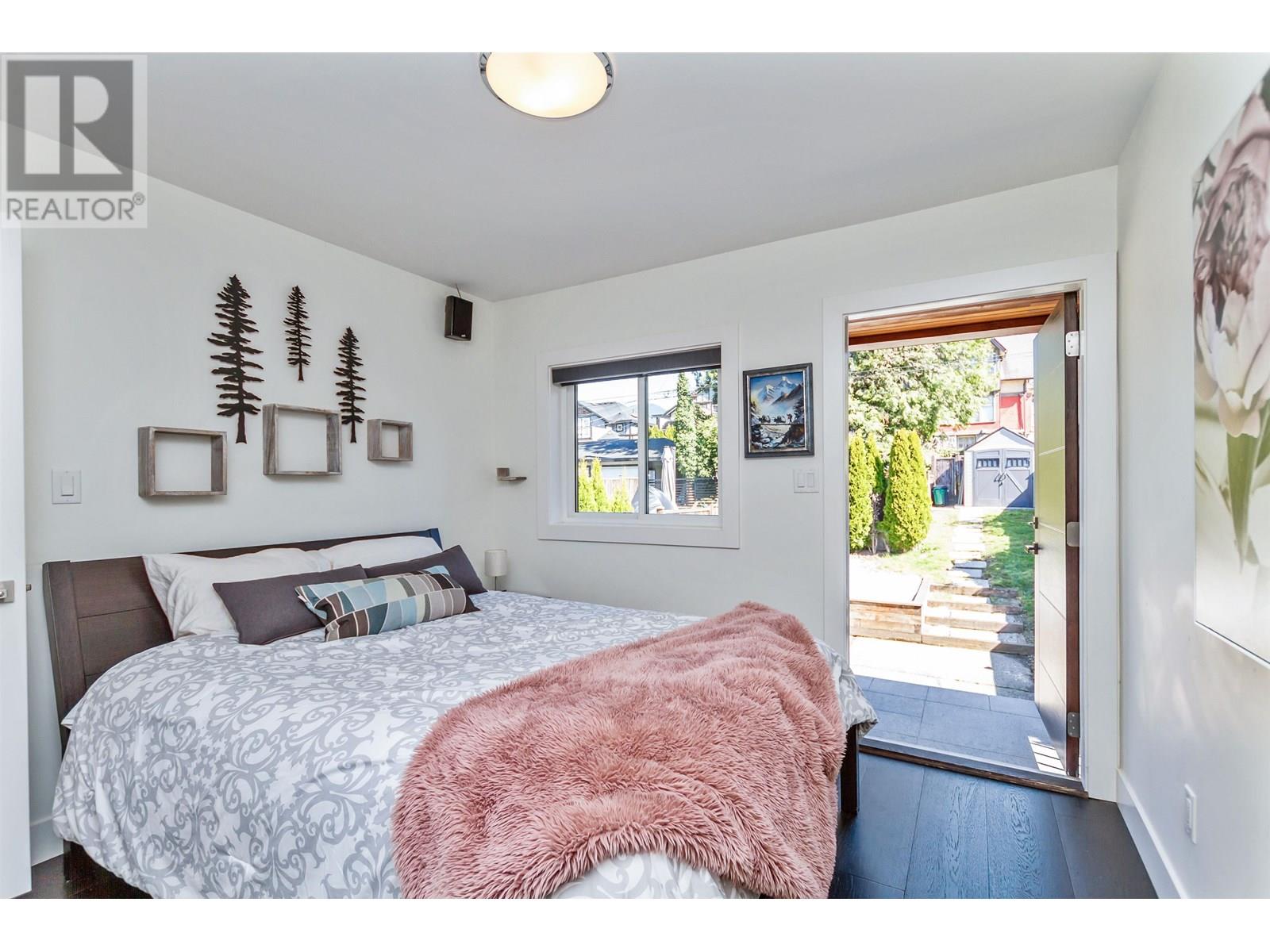 384 E 4th Street, North Vancouver, British Columbia  V7L 1J2 - Photo 9 - R3013807