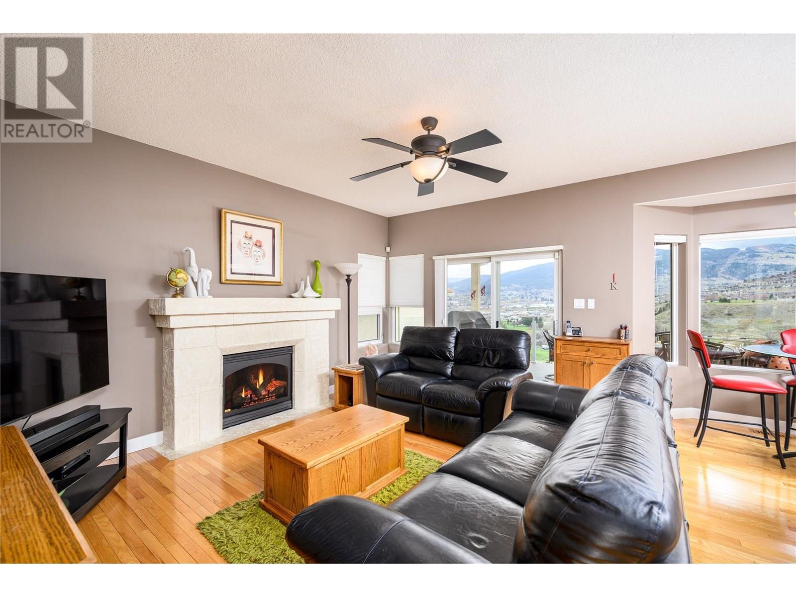 307 Country Estate Place, Vernon, British Columbia  V1B 2W7 - Photo 19 - 10347814