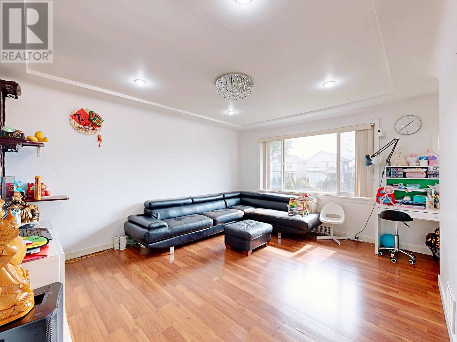 1243 E 41st Avenue, Vancouver, British Columbia  V5W 1R3 - Photo 3 - R3013781