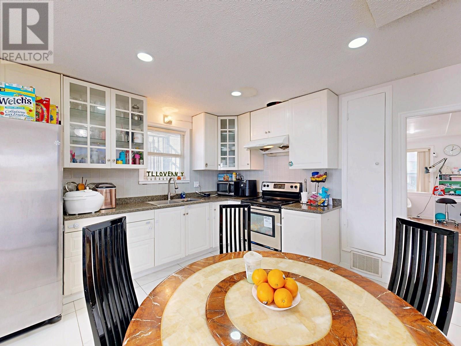 1243 E 41st Avenue, Vancouver, British Columbia  V5W 1R3 - Photo 5 - R3013781