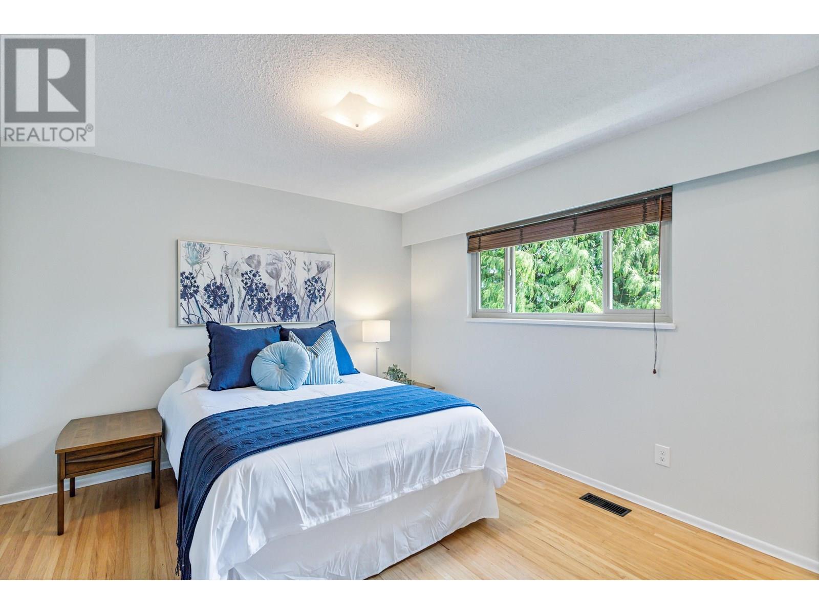 230 Harvard Drive, Port Moody, British Columbia  V3H 1S8 - Photo 12 - R3013784
