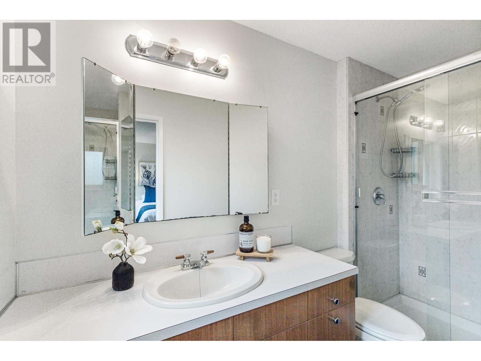 230 Harvard Drive, Port Moody, British Columbia  V3H 1S8 - Photo 14 - R3013784