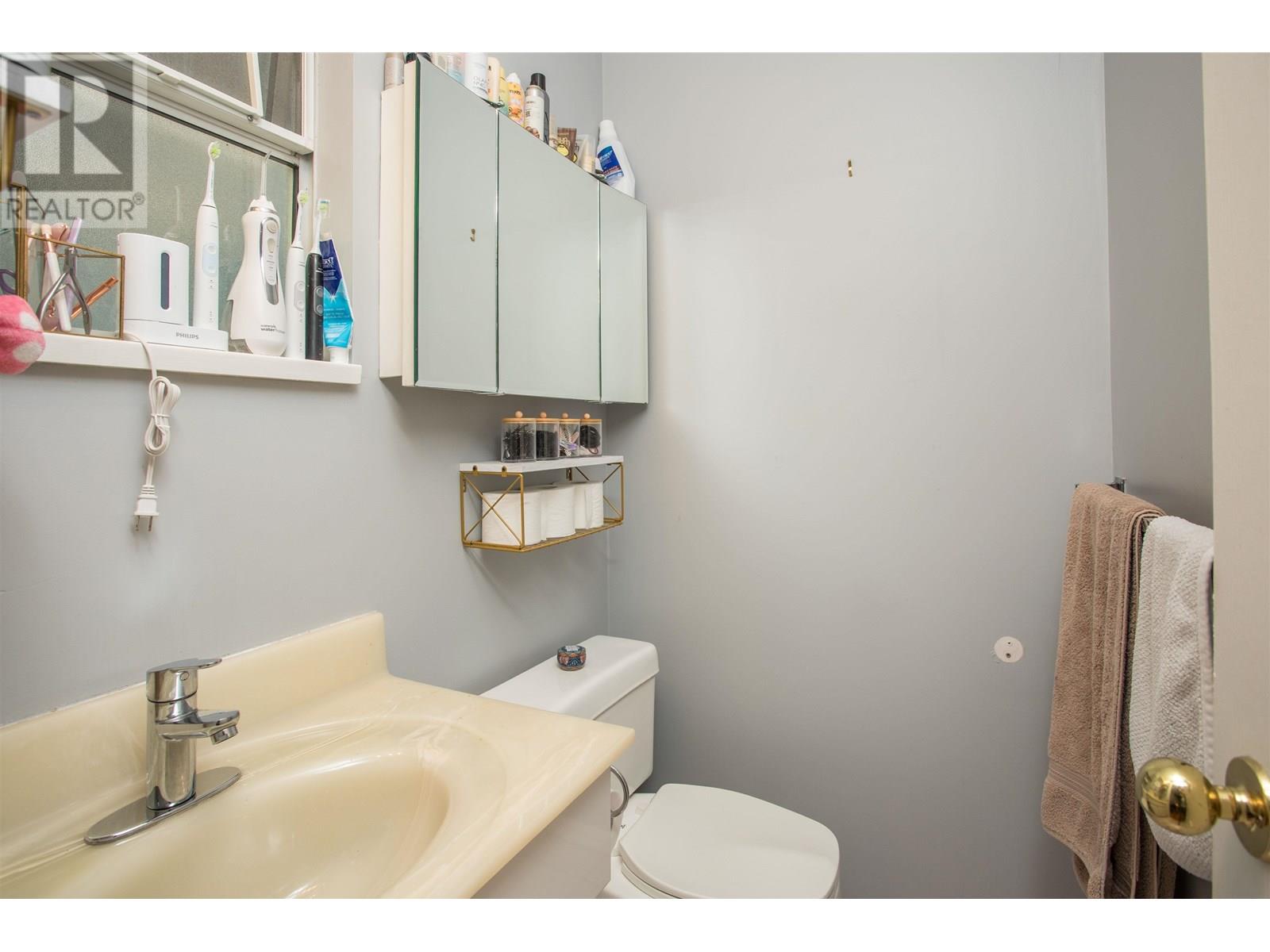 2945 W 12th Avenue, Vancouver, British Columbia  V6K 2R2 - Photo 26 - R3013803