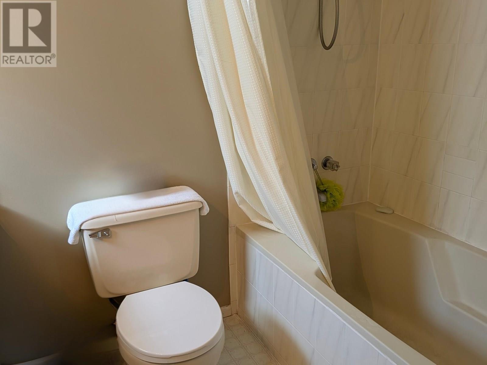 3811 Broadway Street, Richmond, British Columbia  V7E 2Y1 - Photo 6 - R3013829