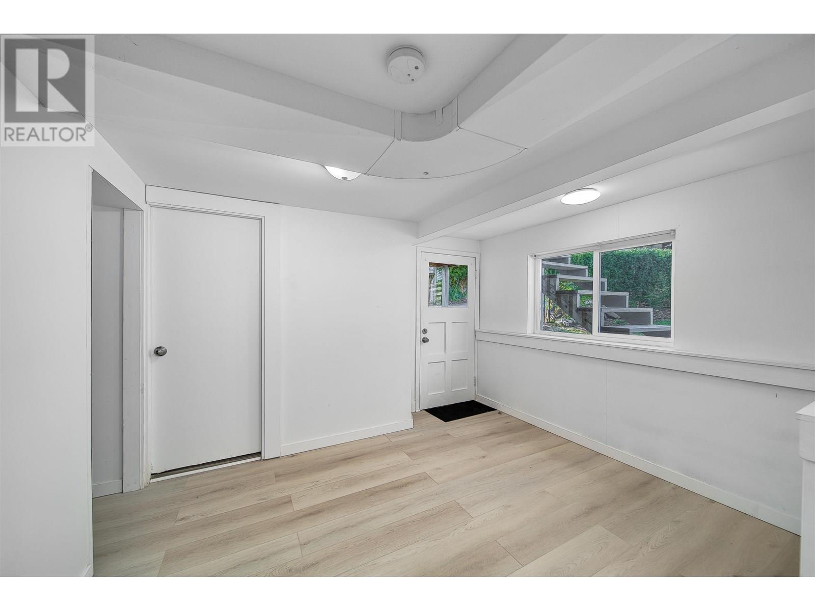 860 Whitchurch Street, North Vancouver, British Columbia  V7L 2A4 - Photo 17 - R3013837