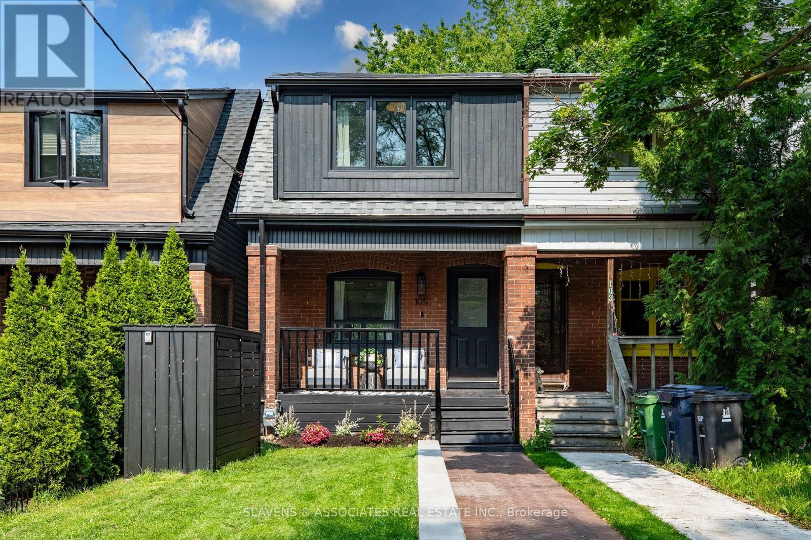 105 KING EDWARD AVENUE, Toronto, Ontario