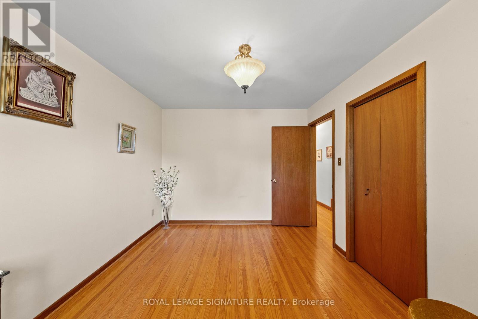 29 Woodview Road, Vaughan (East Woodbridge), Ontario  L4L 2V3 - Photo 26 - N12210753