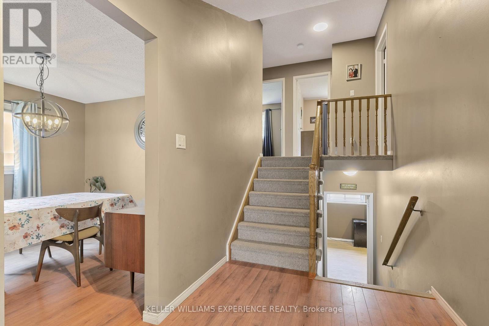 51 Nottawasaga Drive, Essa (Angus), Ontario  L0M 1B0 - Photo 12 - N12210761