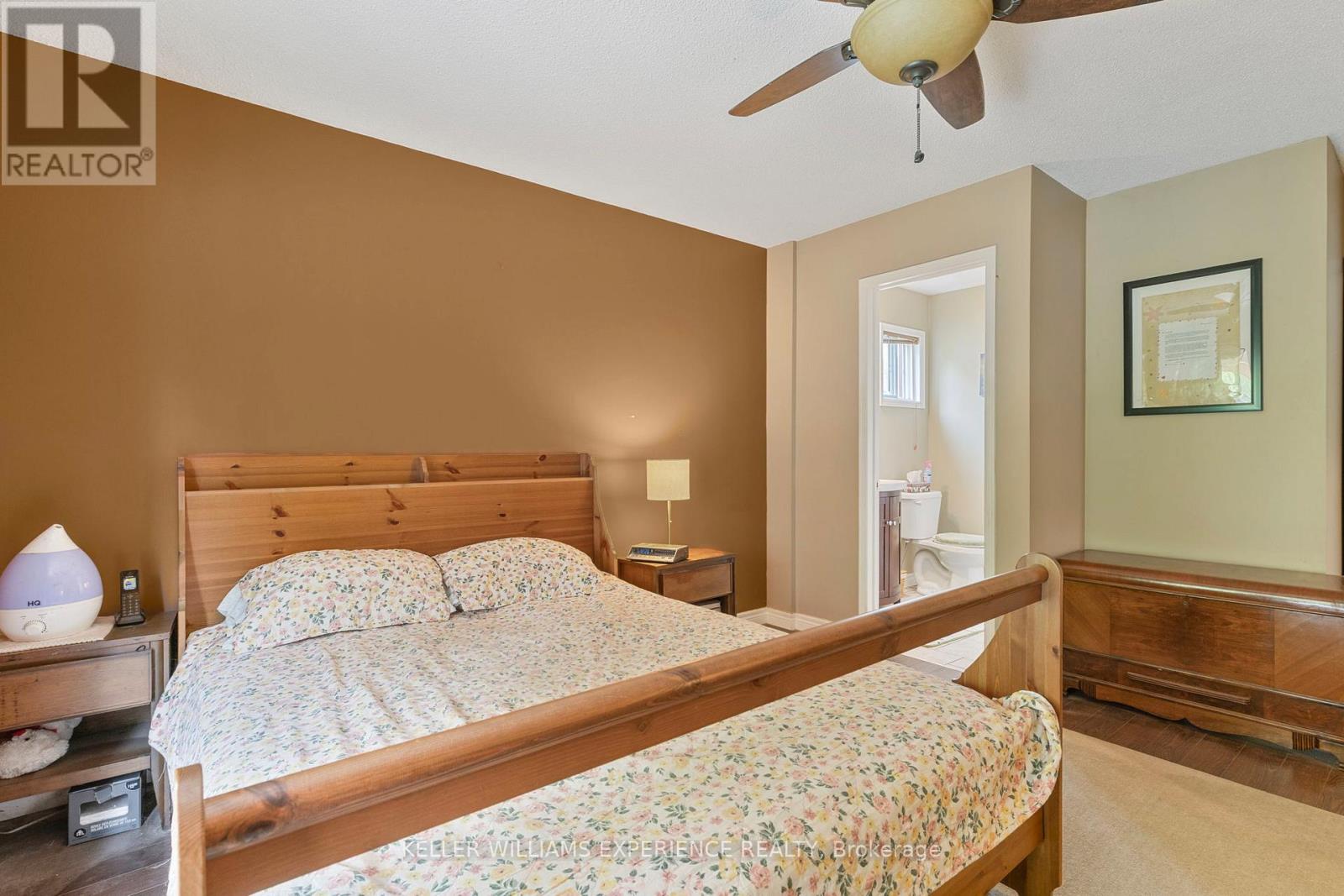 51 Nottawasaga Drive, Essa (Angus), Ontario  L0M 1B0 - Photo 15 - N12210761