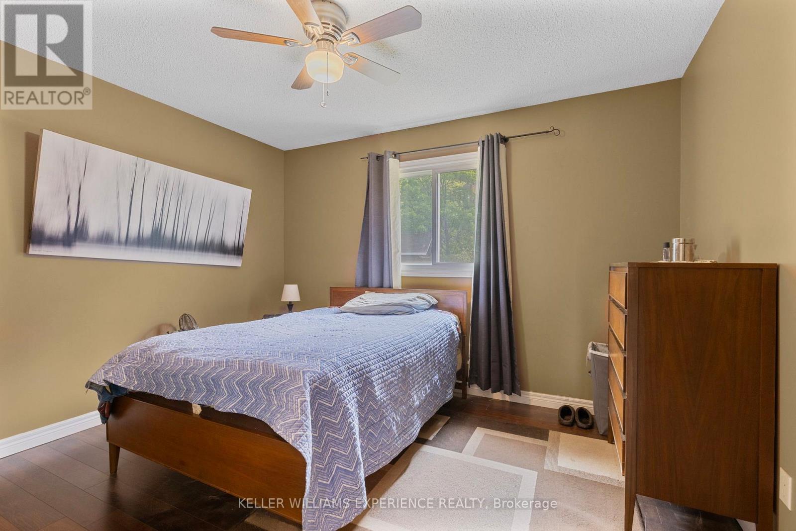 51 Nottawasaga Drive, Essa (Angus), Ontario  L0M 1B0 - Photo 19 - N12210761