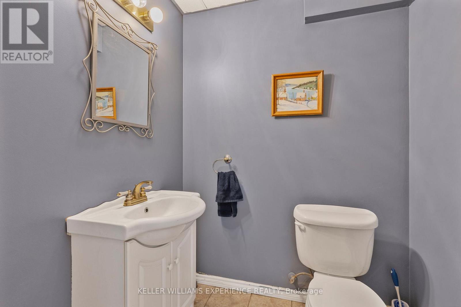 51 Nottawasaga Drive, Essa (Angus), Ontario  L0M 1B0 - Photo 26 - N12210761