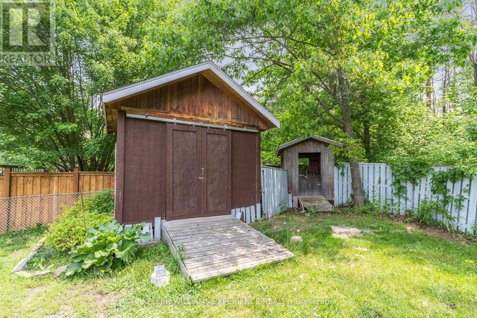51 Nottawasaga Drive, Essa (Angus), Ontario  L0M 1B0 - Photo 34 - N12210761