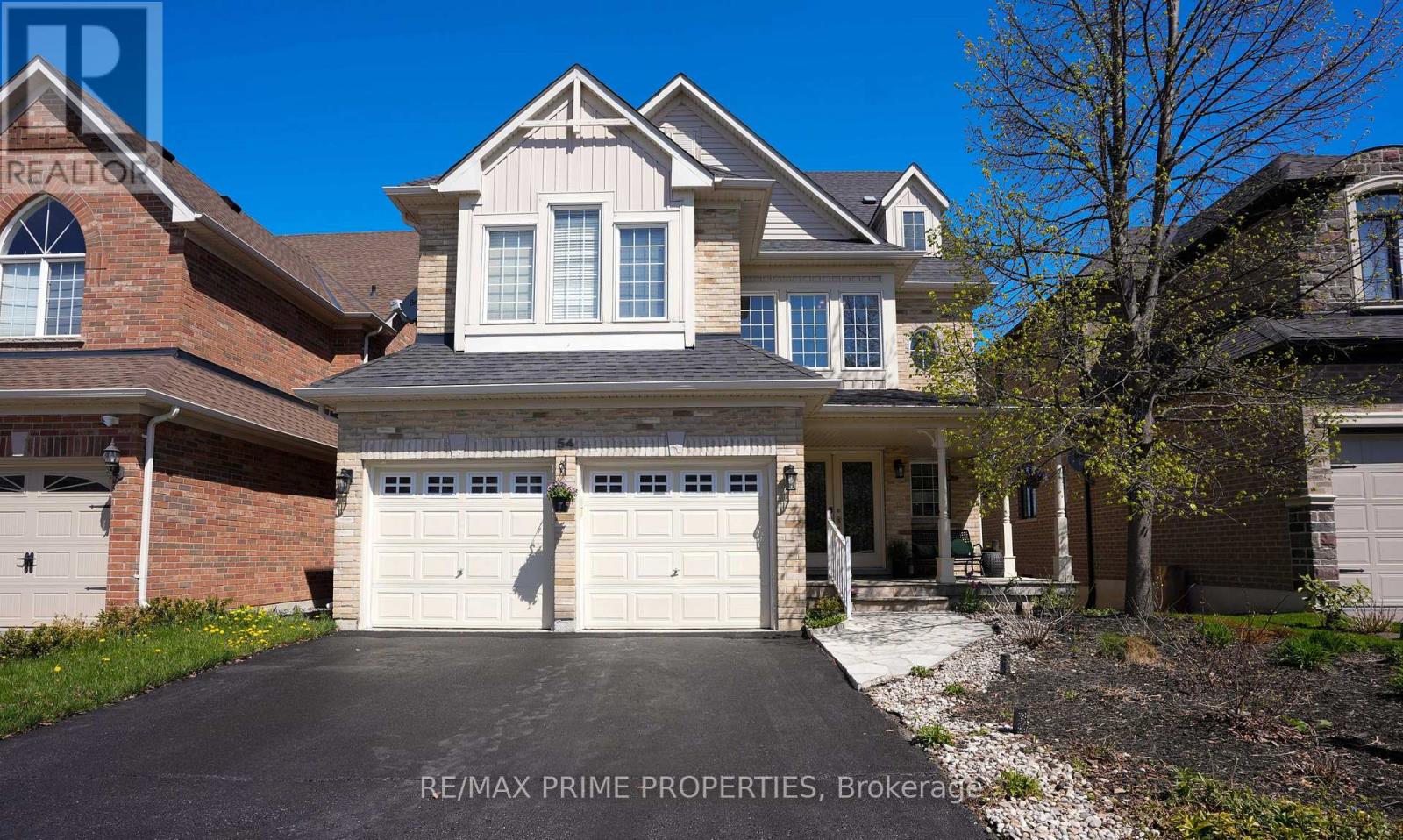54 VITLOR DRIVE, Richmond Hill, Ontario