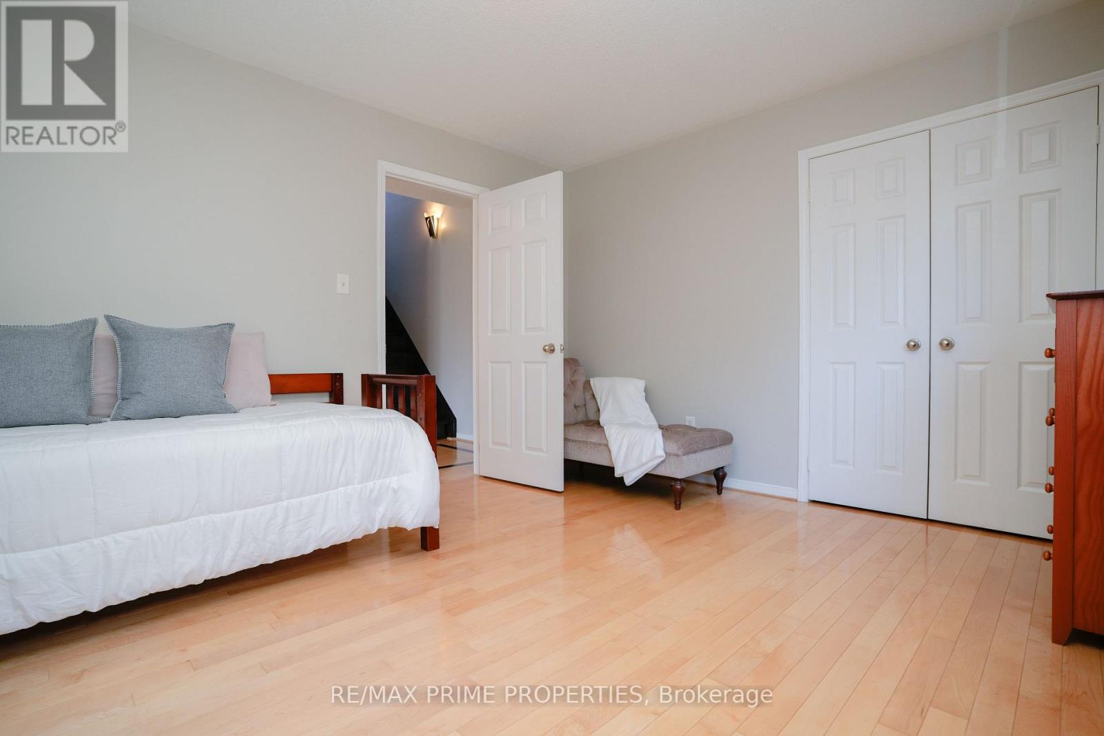 54 Vitlor Drive, Richmond Hill (Oak Ridges), Ontario  L4E 4P9 - Photo 32 - N12210885