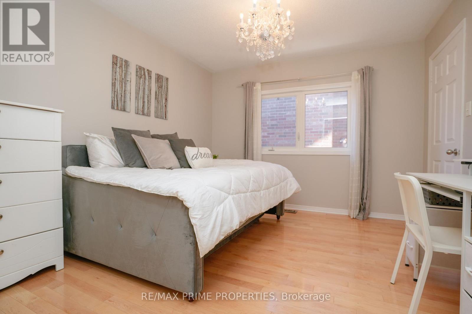 54 Vitlor Drive, Richmond Hill (Oak Ridges), Ontario  L4E 4P9 - Photo 33 - N12210885
