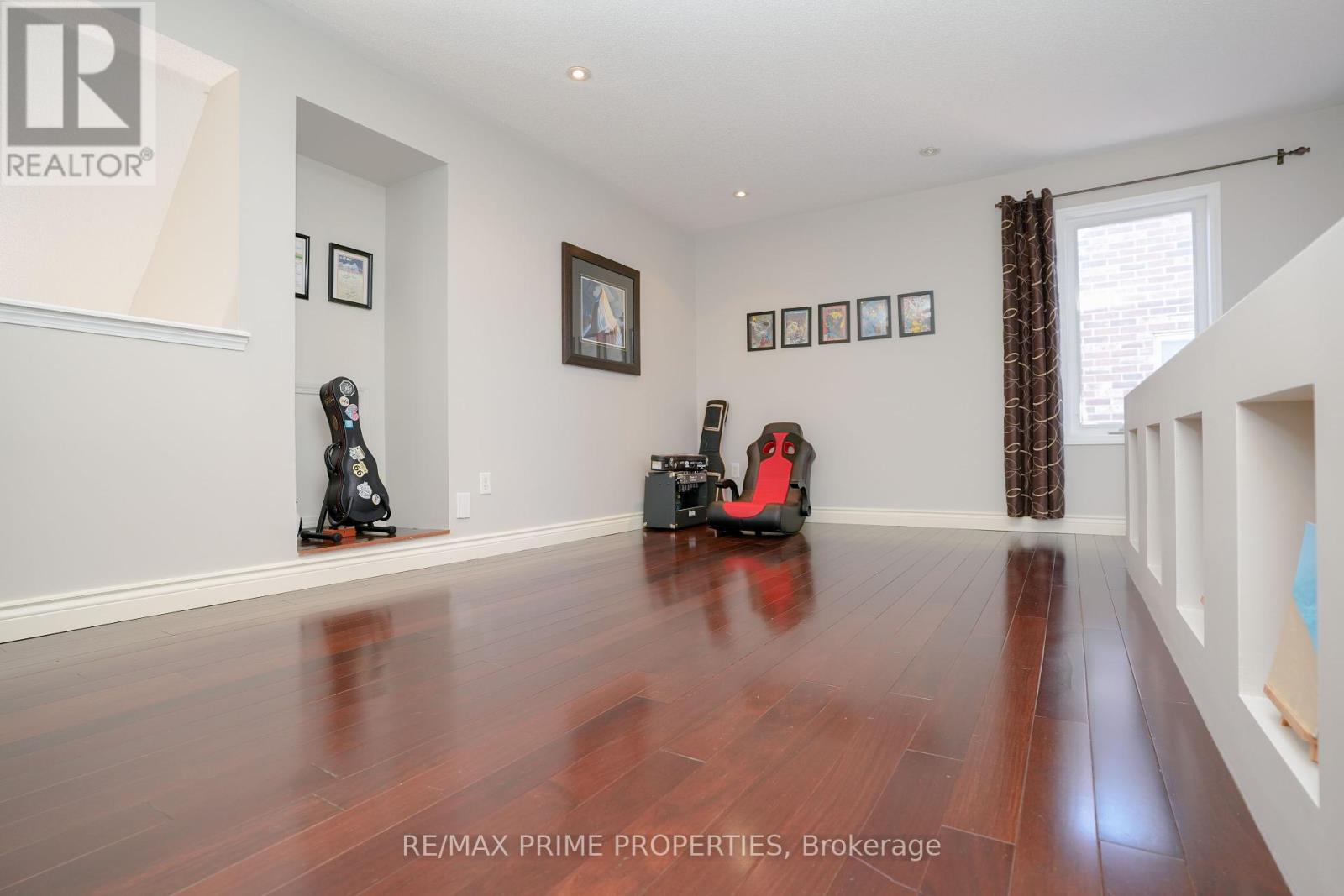 54 Vitlor Drive, Richmond Hill (Oak Ridges), Ontario  L4E 4P9 - Photo 38 - N12210885