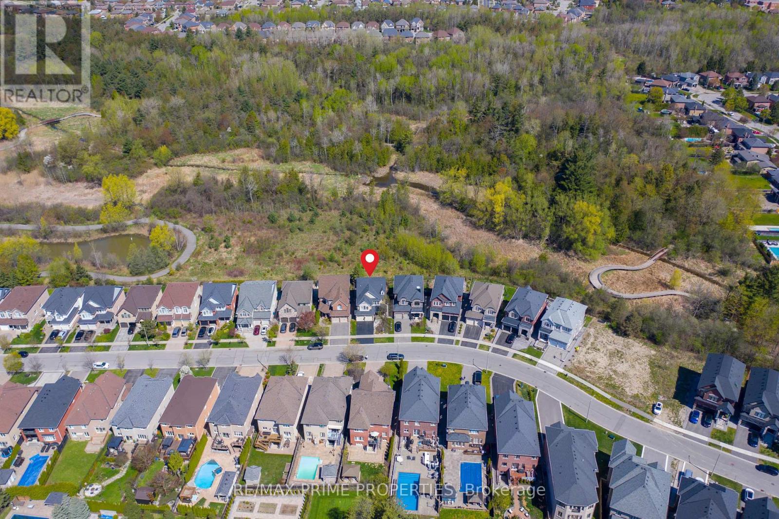 54 Vitlor Drive, Richmond Hill (Oak Ridges), Ontario  L4E 4P9 - Photo 48 - N12210885