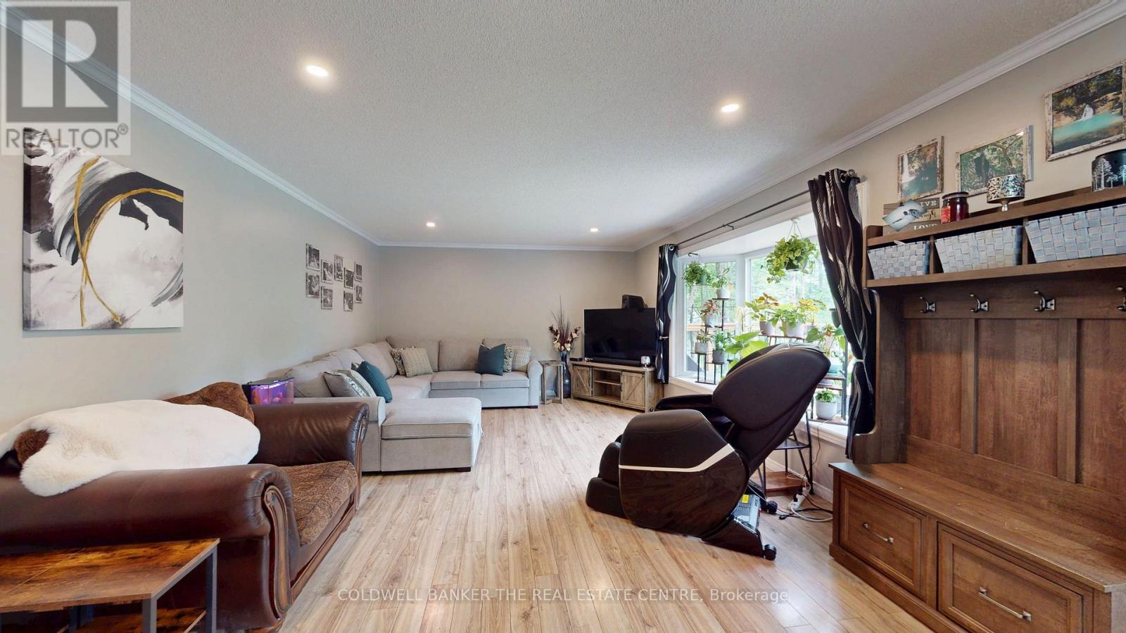 Property at 4557 TRENT TRAIL image 4