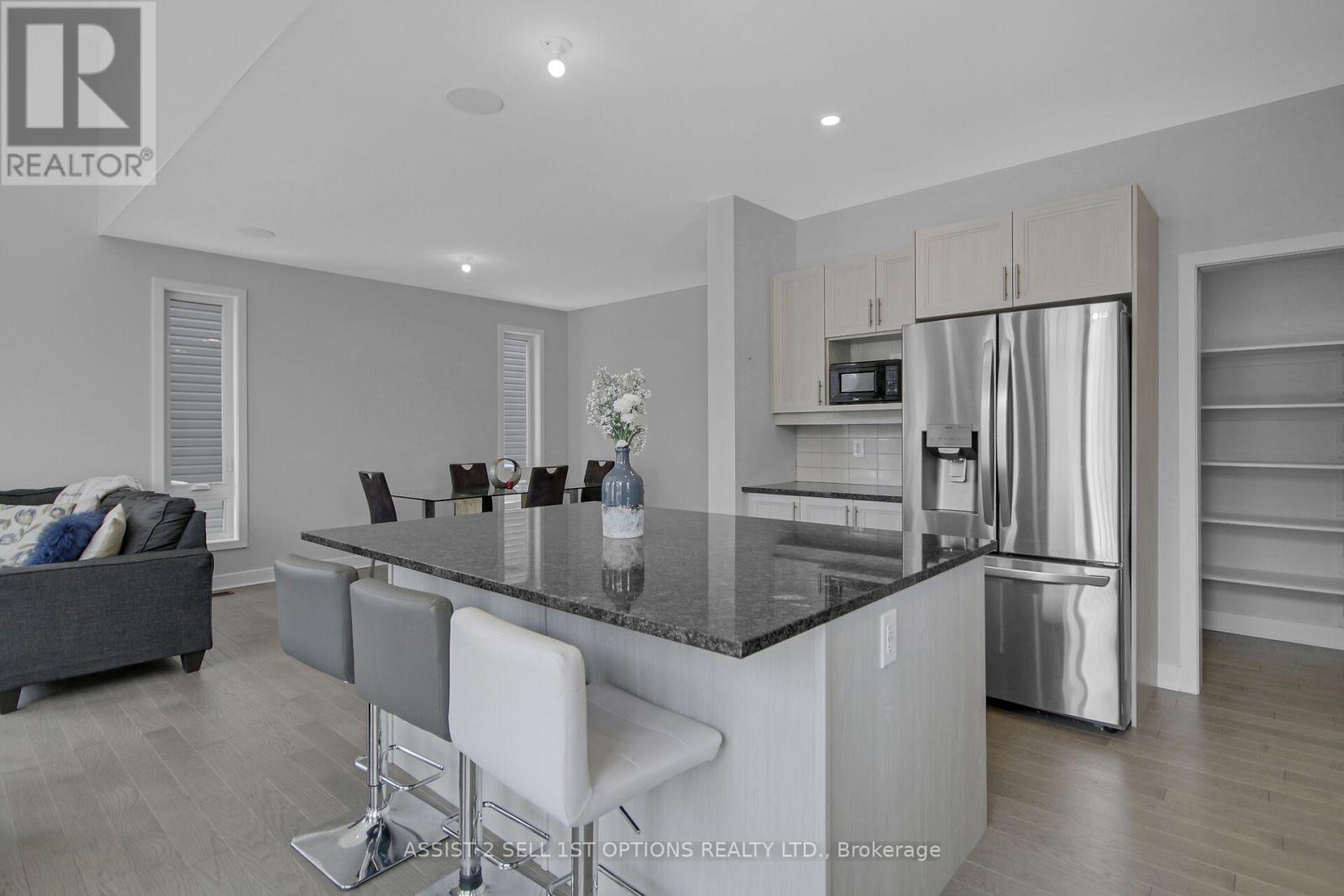 306 Whitham Crescent, North Grenville, Ontario  K0G 1J0 - Photo 10 - X12210931