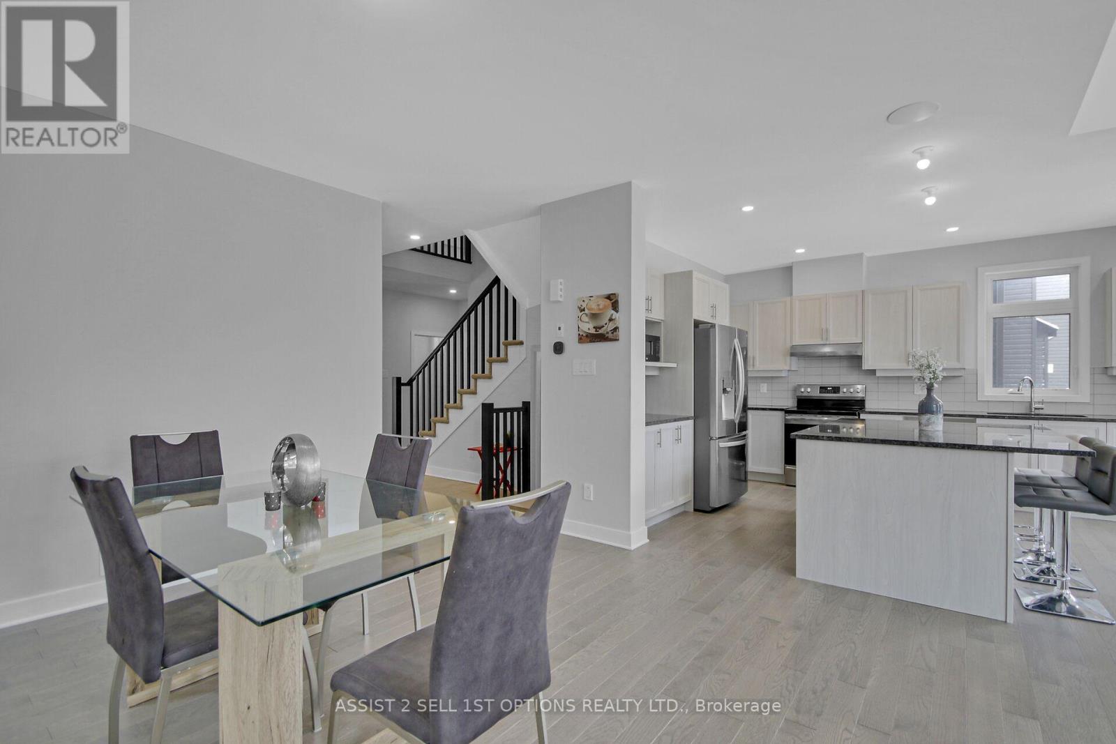 306 Whitham Crescent, North Grenville, Ontario  K0G 1J0 - Photo 8 - X12210931