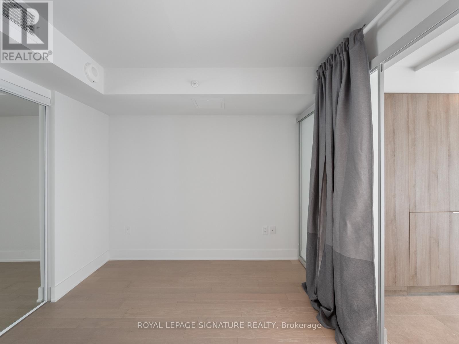 1909 - 955 Bay Street, Toronto, Ontario  M5S 2A2 - Photo 22 - C12210923