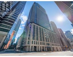 1909 - 955 BAY STREET, Toronto, Ontario