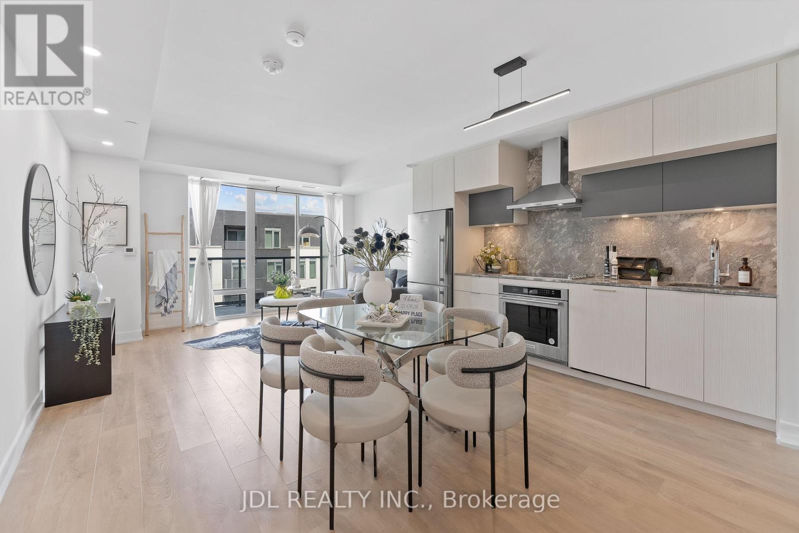 651 - 25 ADRA GRADO WAY, Toronto, Ontario