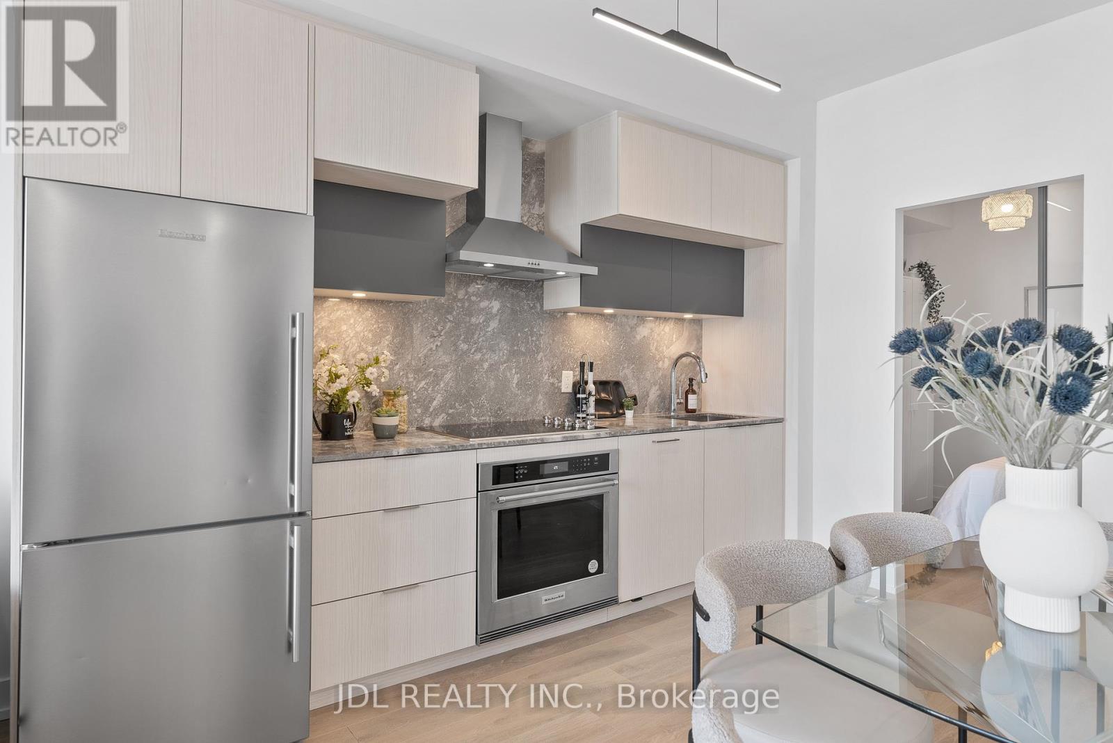 651 - 25 Adra Grado Way, Toronto (Bayview Village), Ontario  M2J 0H6 - Photo 4 - C12210957