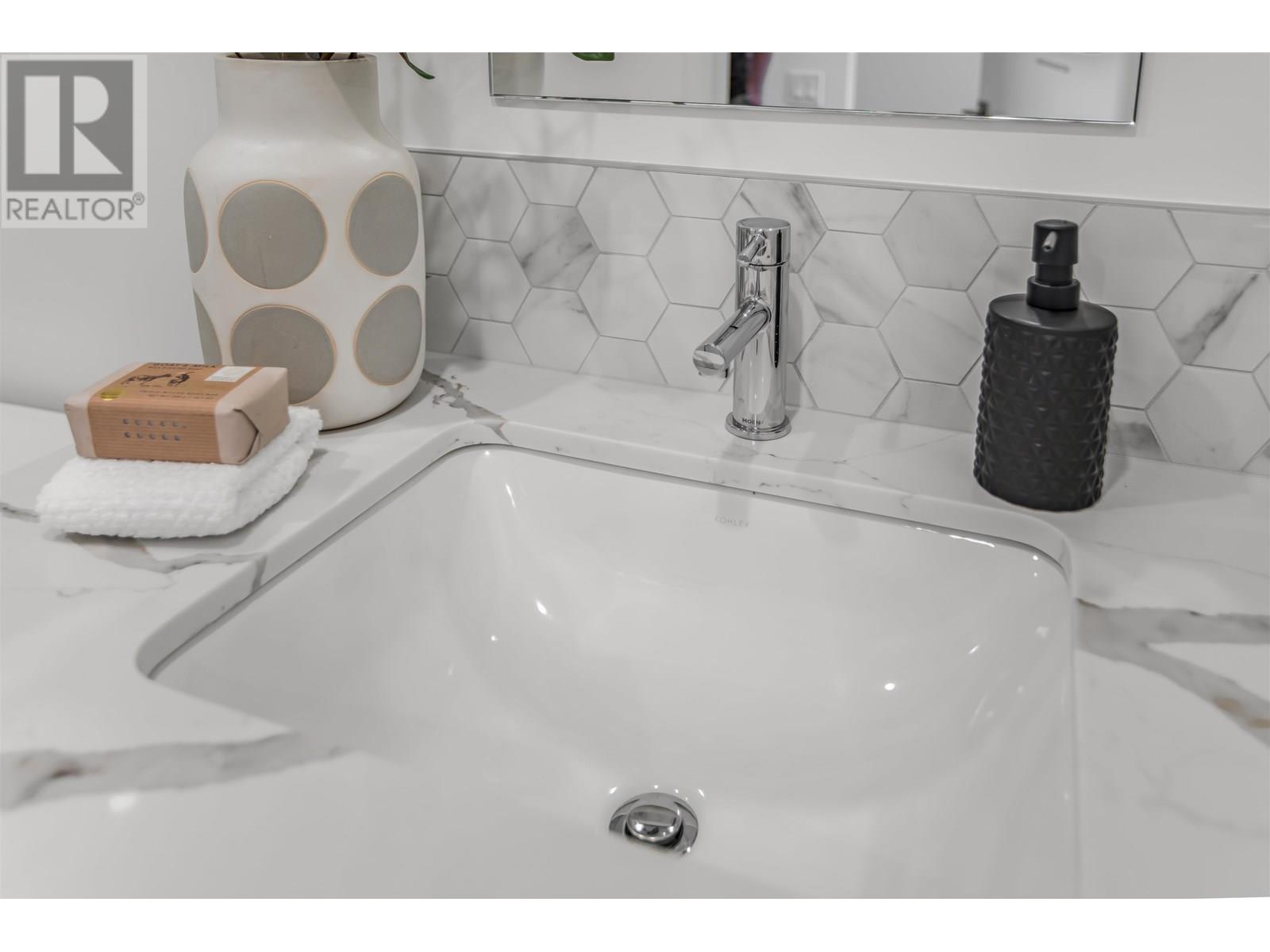 204 2075 E 1st Avenue, Vancouver, British Columbia  V5N 1B6 - Photo 23 - R3013575