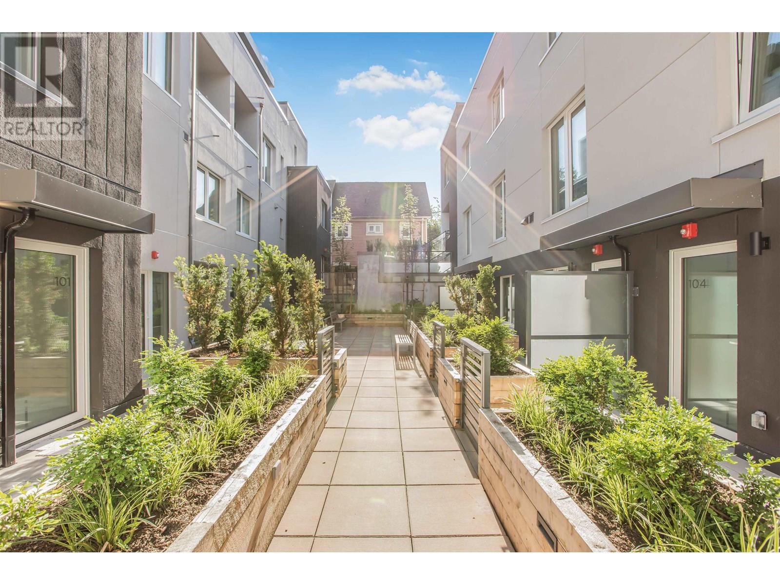 204 2075 E 1st Avenue, Vancouver, British Columbia  V5N 1B6 - Photo 37 - R3013575