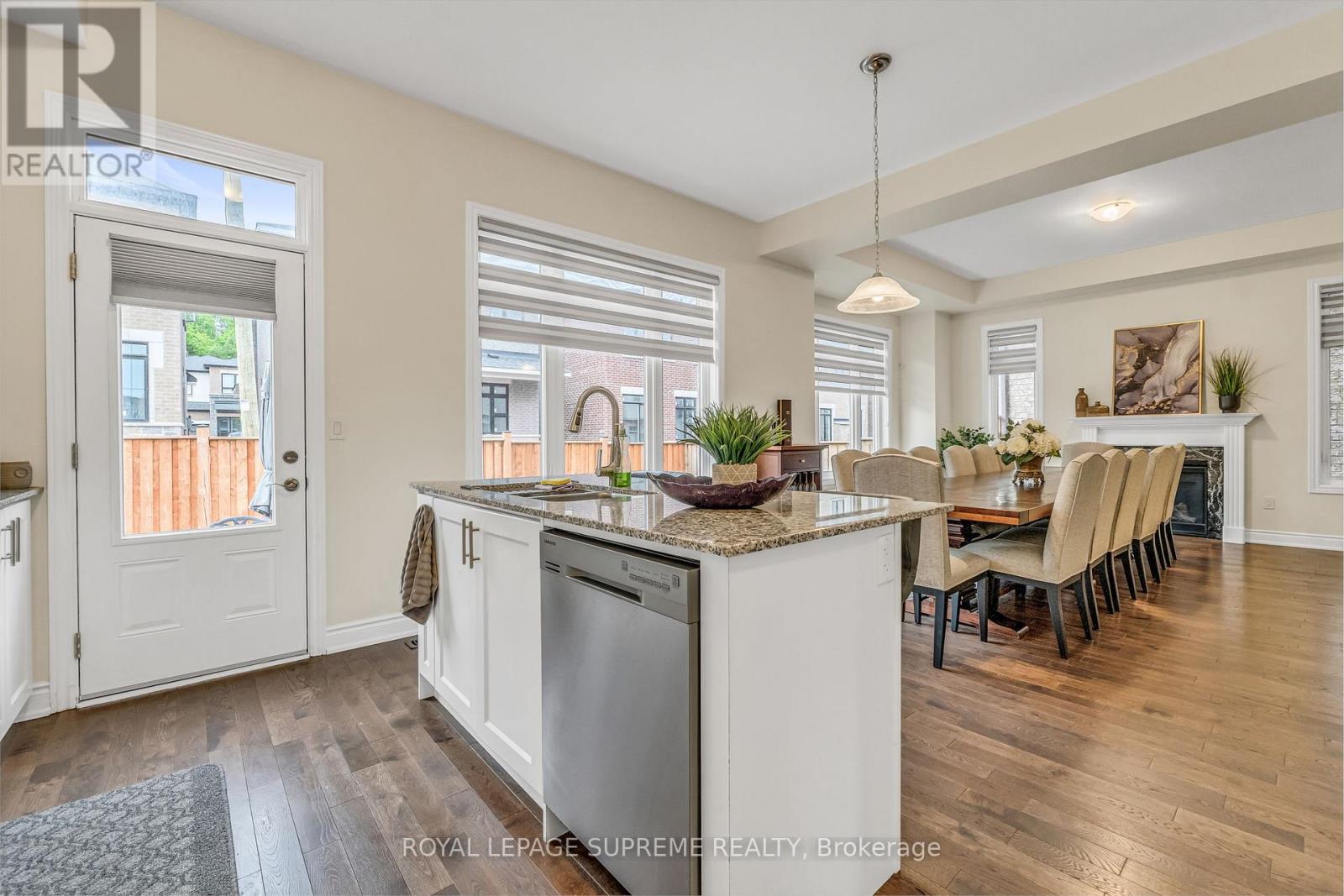 3473 Post Road, Oakville, Ontario  L6H 0Y9 - Photo 9 - W12210792