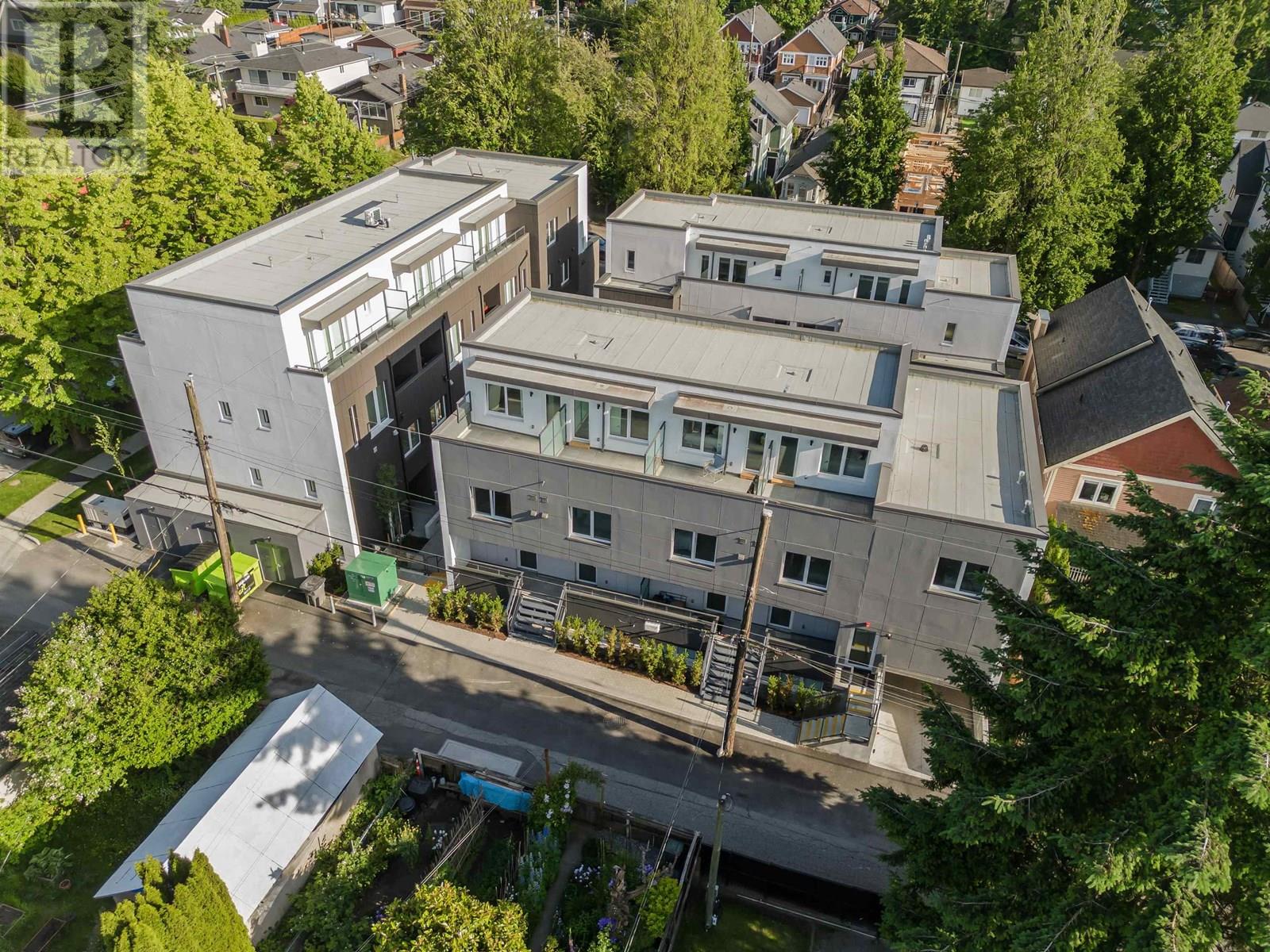 204 2075 E 1ST AVENUE, Vancouver, British Columbia