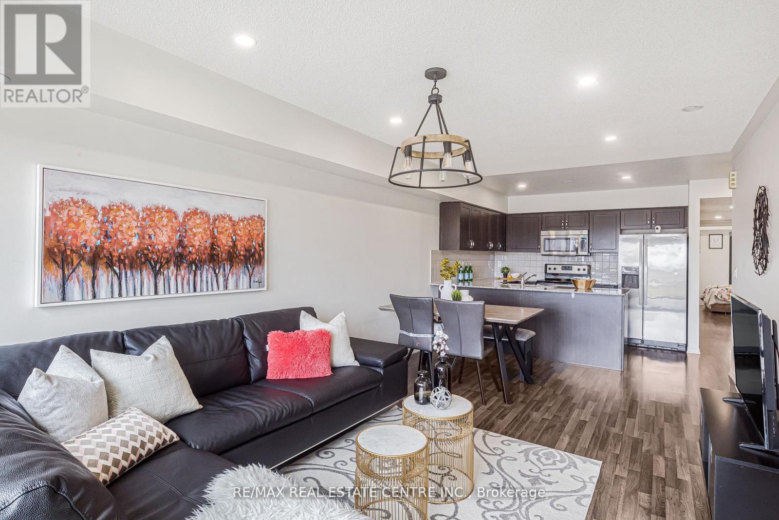 706 - 138 Widdicombe Hill Boulevard, Toronto (Willowridge-Martingrove-Richview), Ontario  M9R 0A9 - Photo 5 - W12210841