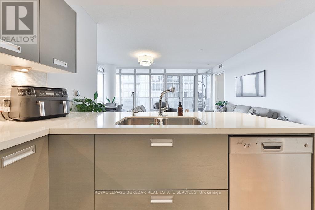 1511 - 88 Park Lawn Road, Toronto, Ontario  M8Y 0B5 - Photo 17 - W12210890