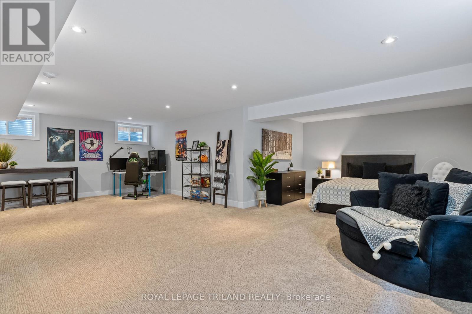 Photo 38 of 50 for 1754 Brayford Avenue