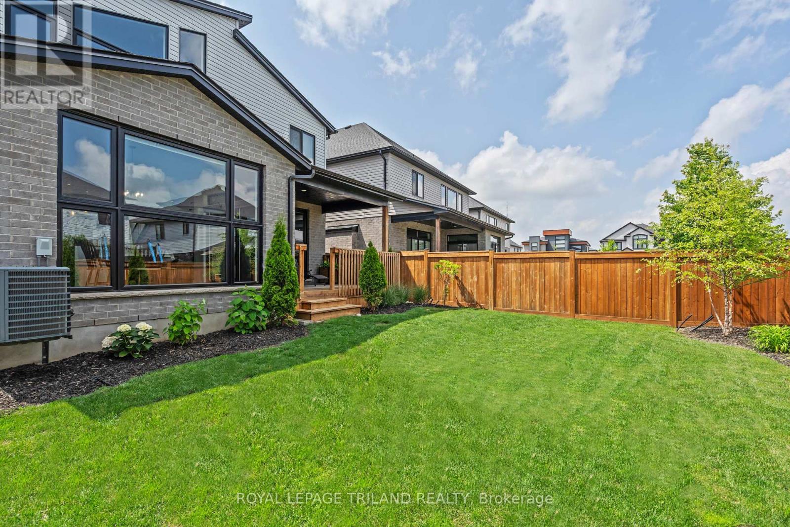 Photo 43 of 50 for 1754 Brayford Avenue