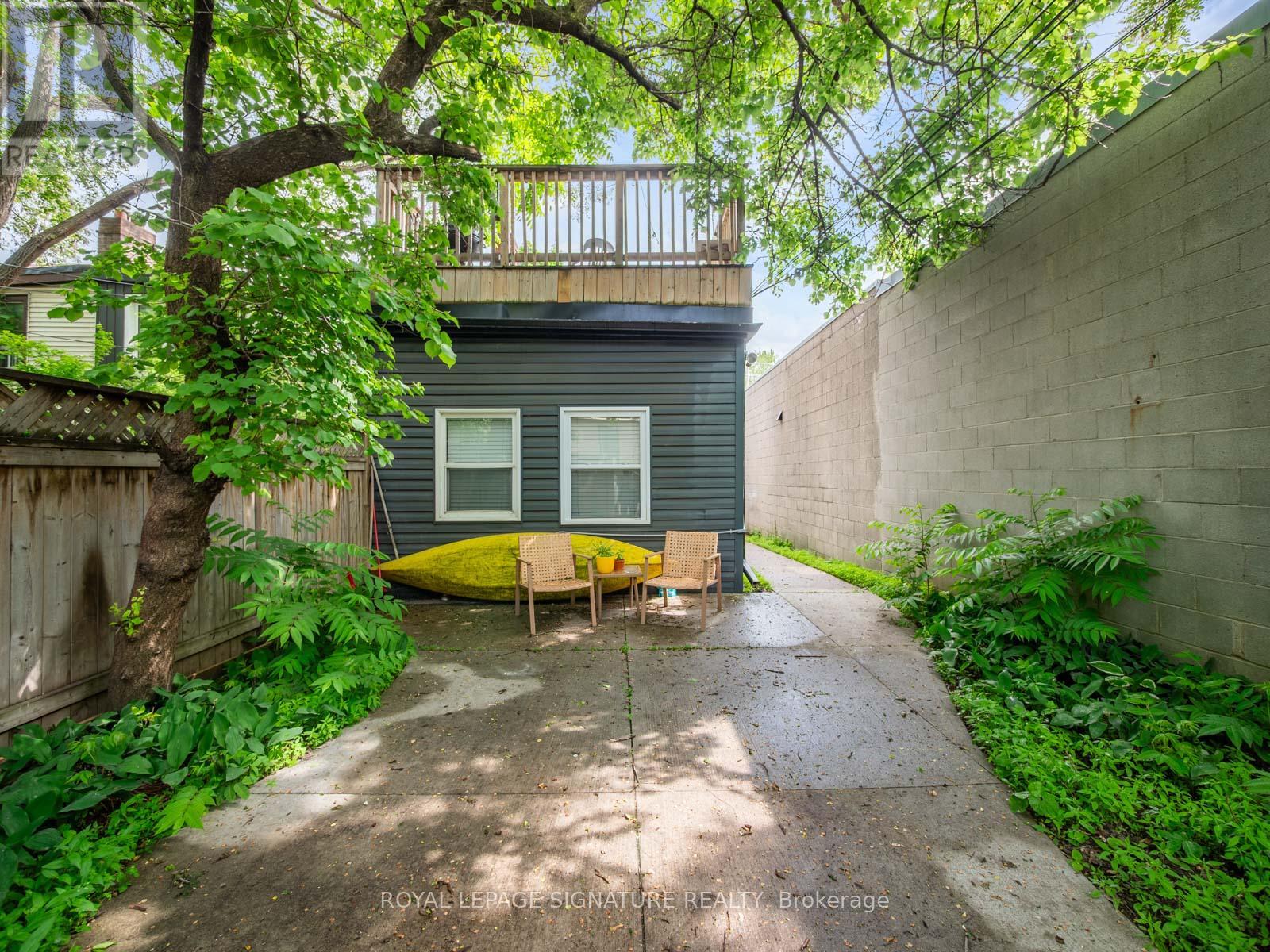 512 Eastern Avenue, Toronto, Ontario  M4M 1C7 - Photo 36 - E12210910