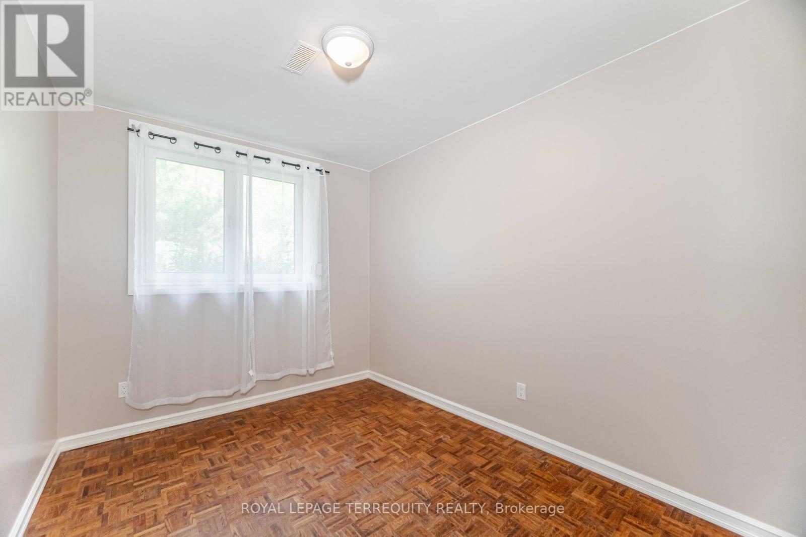 2 - 4 Bromton Drive, Toronto, Ontario  M1P 4B8 - Photo 15 - E12210914