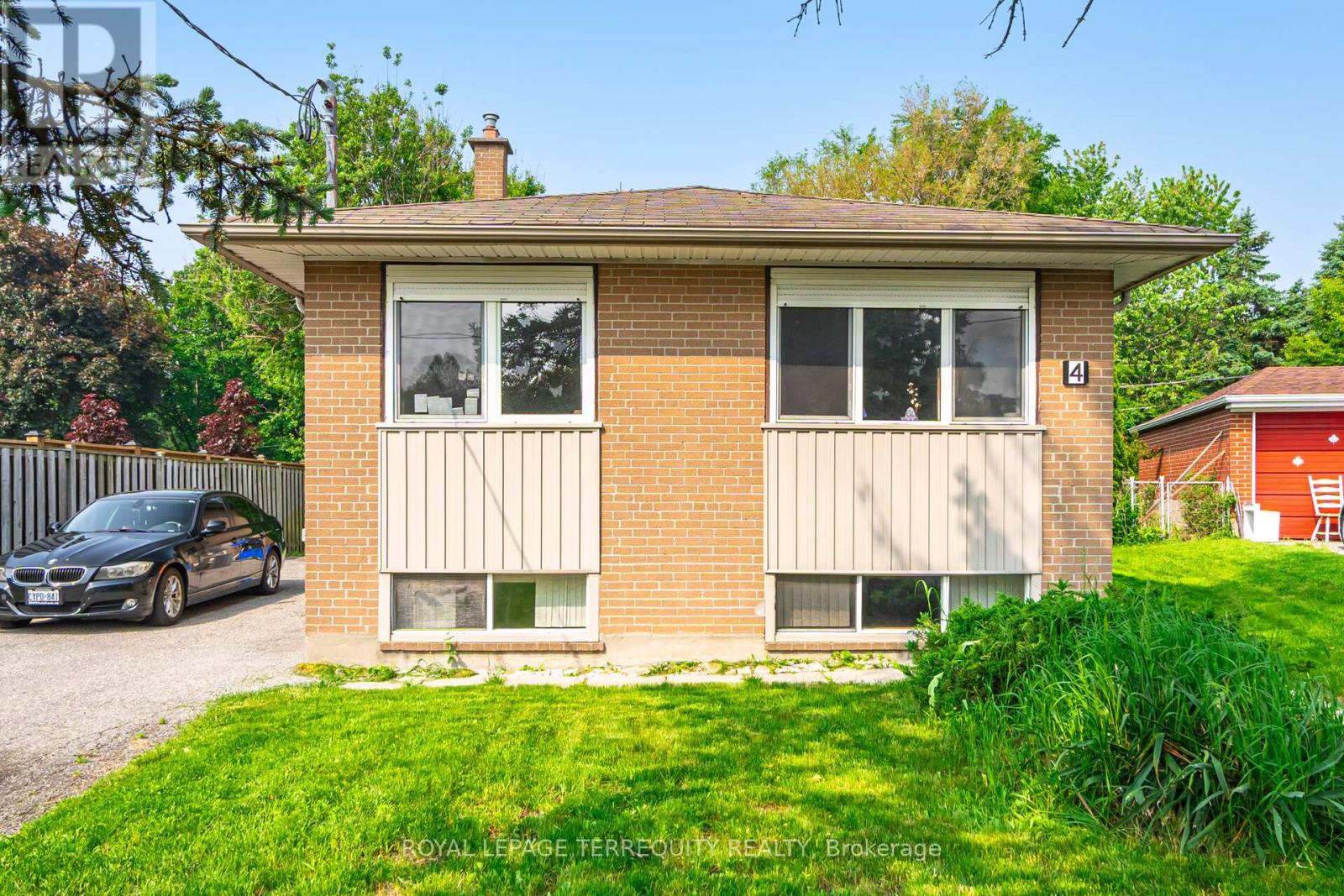 2 - 4 Bromton Drive, Toronto, Ontario  M1P 4B8 - Photo 2 - E12210914