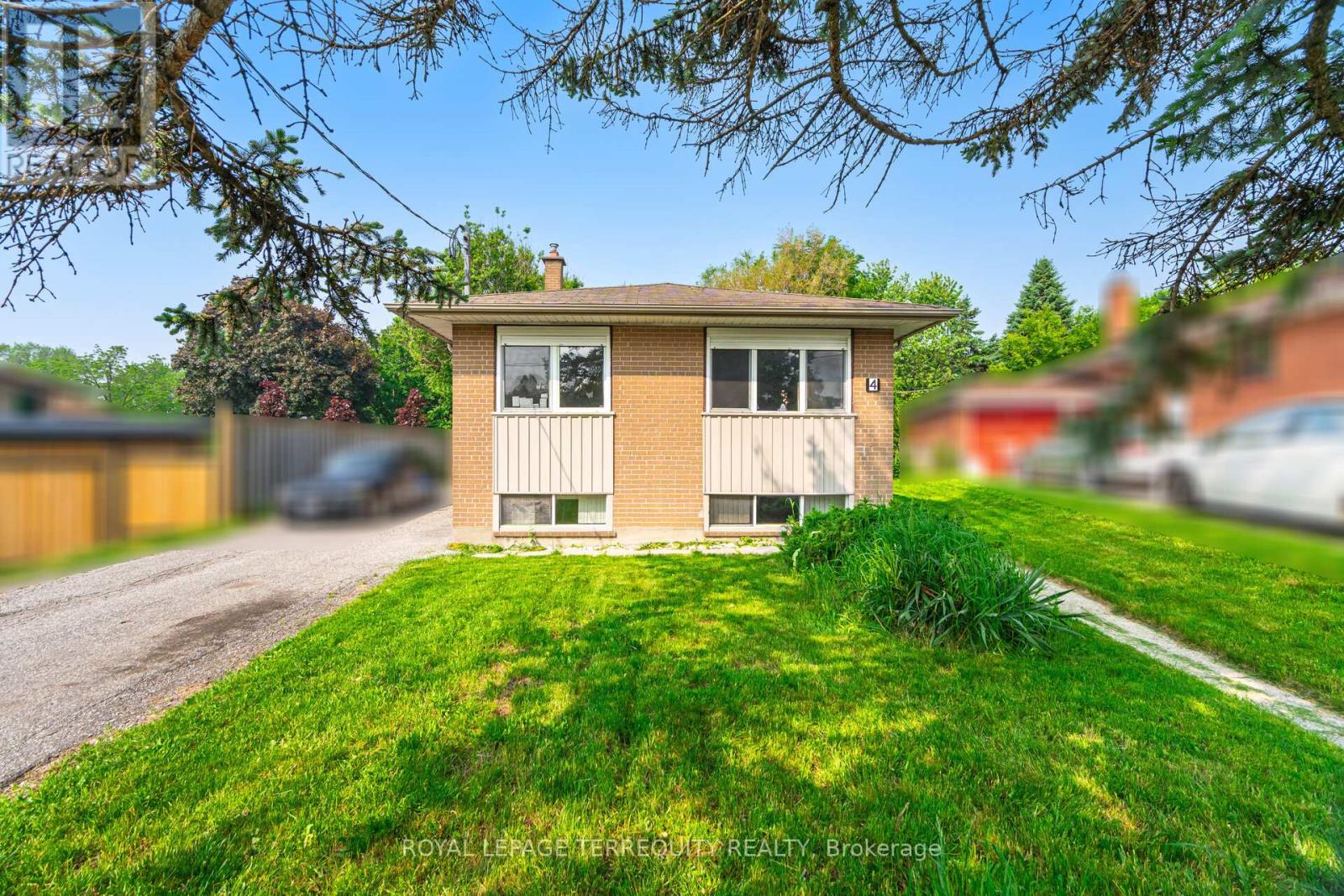 2 - 4 Bromton Drive, Toronto, Ontario  M1P 4B8 - Photo 3 - E12210914