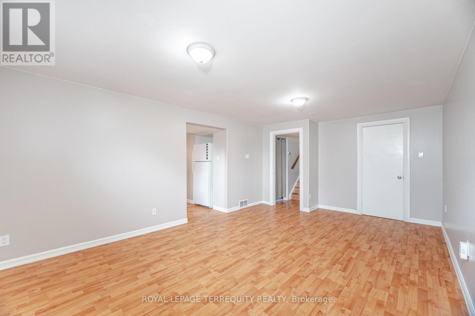 2 - 4 Bromton Drive, Toronto, Ontario  M1P 4B8 - Photo 6 - E12210914