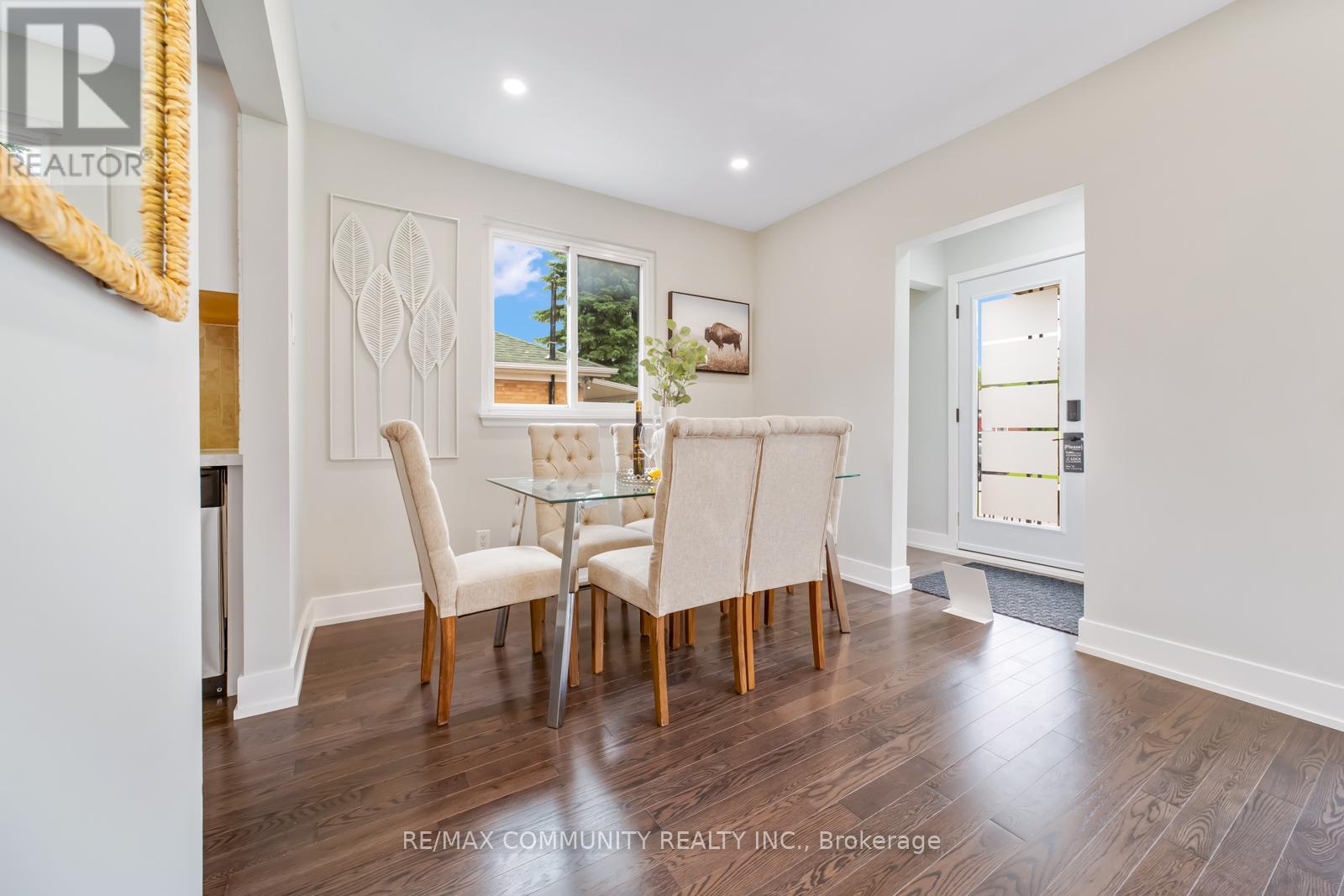 22 Miramar Crescent, Toronto, Ontario  M1J 1R4 - Photo 13 - E12210915
