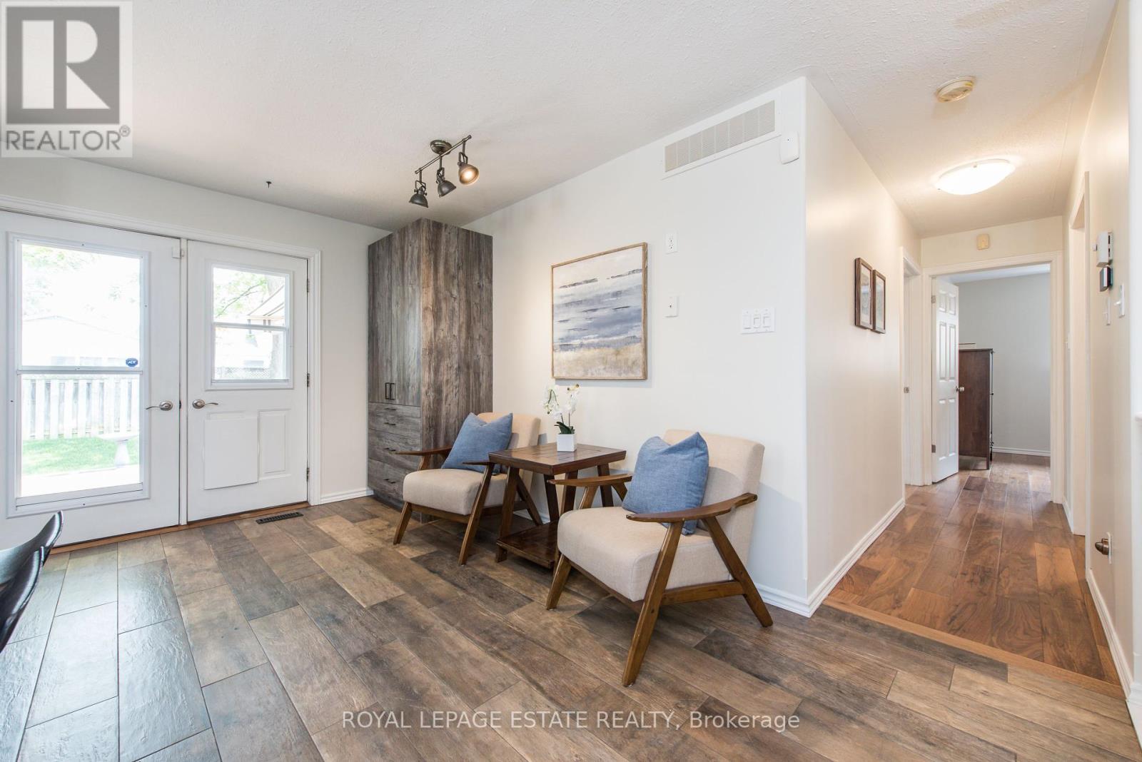 37 Brooklyn Avenue, Brantford, Ontario  N3T 1B5 - Photo 21 - X12210765