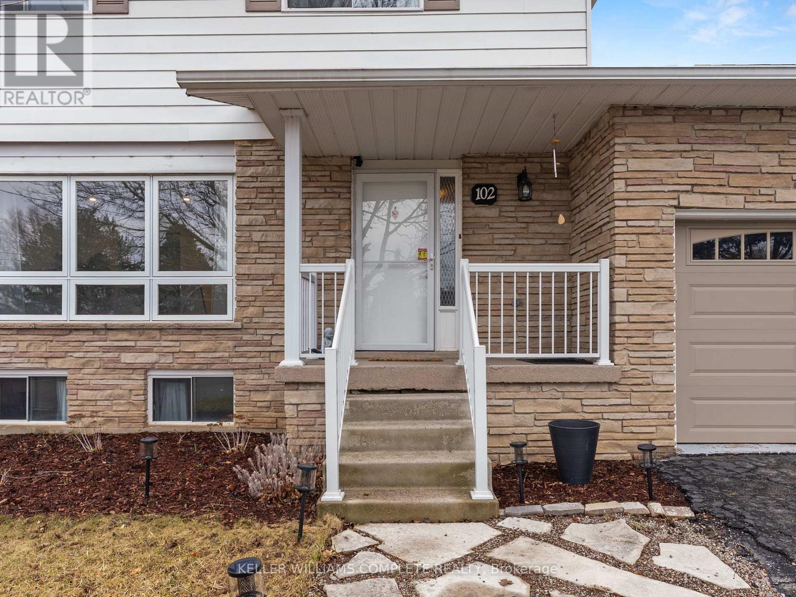 102 Dundee Drive, Haldimand, Ontario  N3W 1J8 - Photo 8 - X12210785