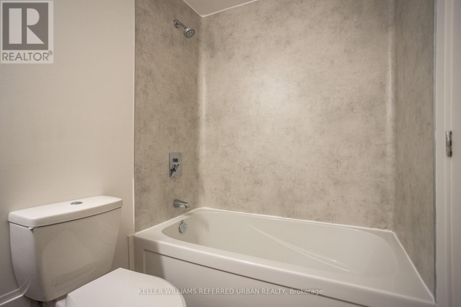 303 - 325 University Avenue W, Cobourg, Ontario  K9A 3S9 - Photo 11 - X12210794